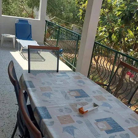 With Parking Space - 27466 רוגוזניצה